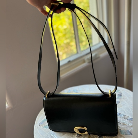 COACH
Bandit Leather Shoulder Bag - Picture 4 of 16